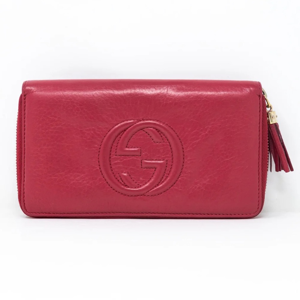 Gucci Pink Soho Wallet